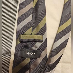 Mexx men tie green and gray stripes 100% silk unworn brand new soft classic gift